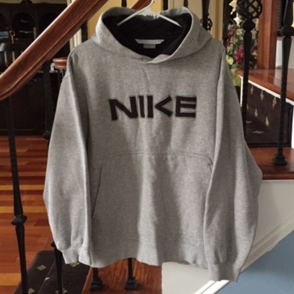 Mens Grey Heavyweight Nike Hooded Sweatshirt (M/L)